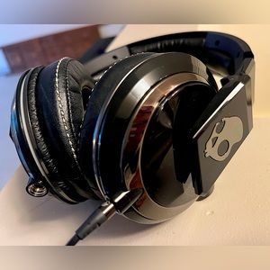 New Mix Master Mike x Skullcandy Headphones